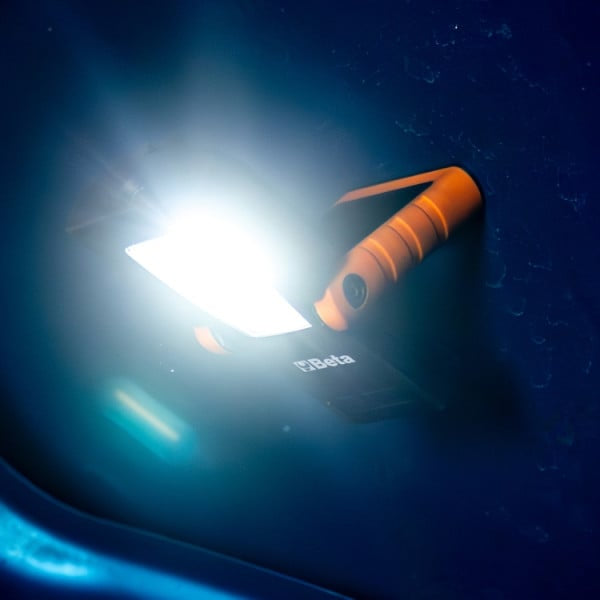Beta 1838COMPACT - Lampada a LED compatta ricaricabile