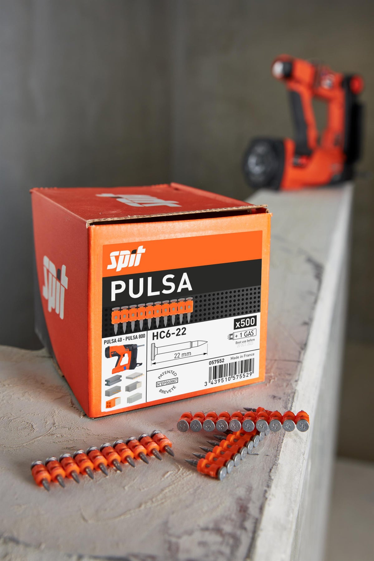 Spit 057550 - Chiodi HC6 15 per materiali duri - 500 pezzi - compresa bombola di gas