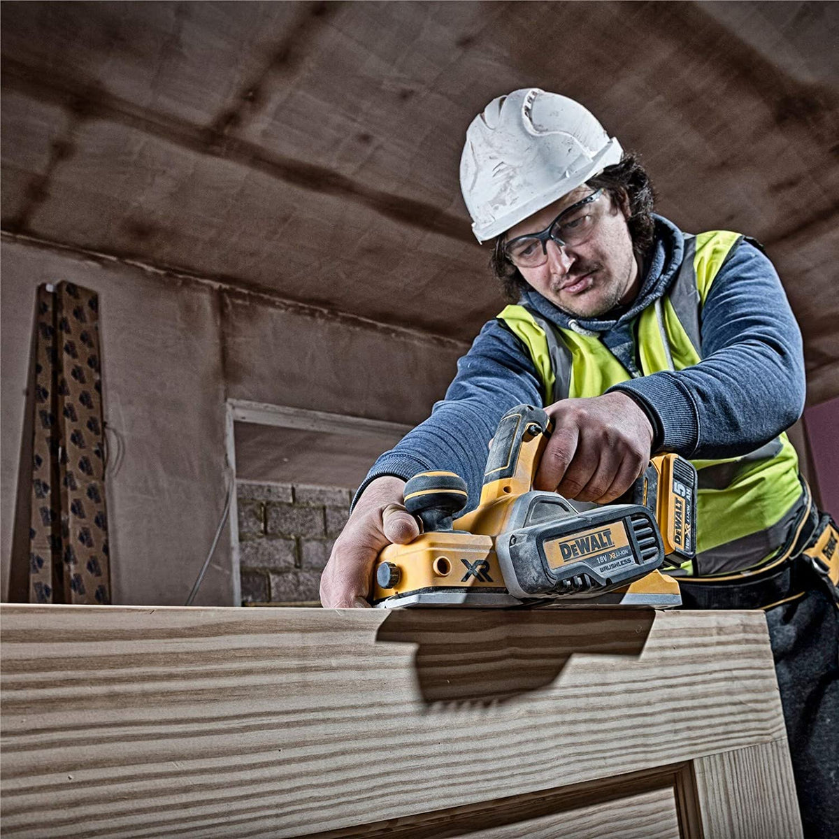 Dewalt DCP580NT-XJ - Pialletto a batteria 18V, solo corpo