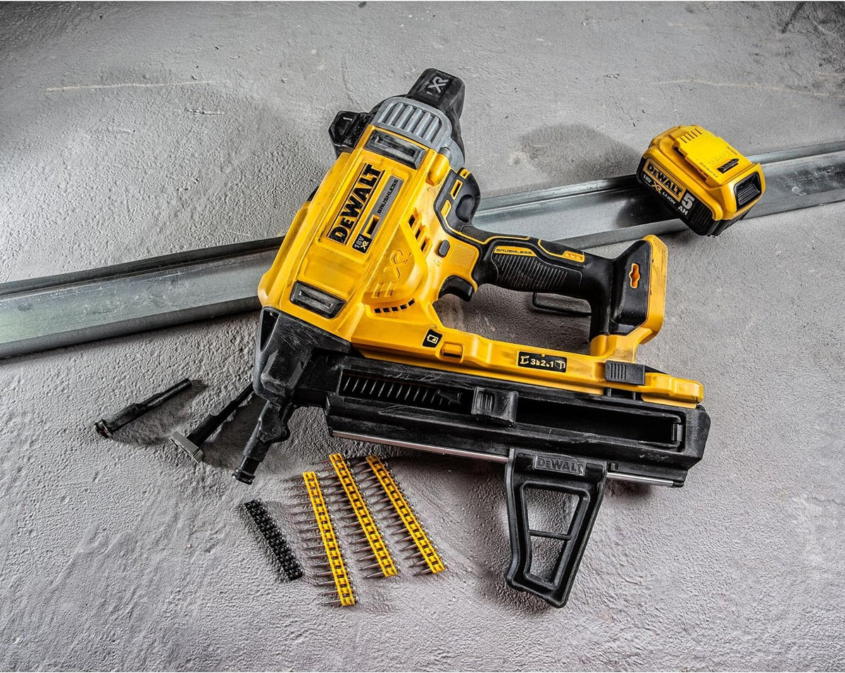 Dewalt DCN8901025 - Chiodi per chiodatrice DCN890 misure 25 x 2,6 mm - 1005 pezzi 