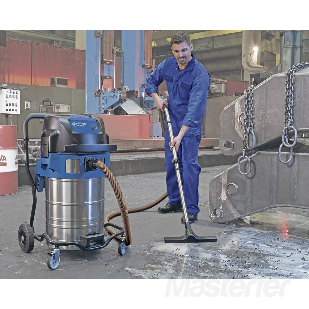 Nilfisk ATTIX 961 - Aspiratore industriale a 2 motori per solidi e liquidi 