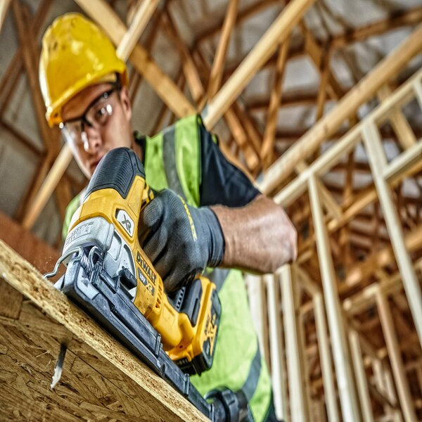 Dewalt DCS334P2-QW - Seghetto alternativo impugnatura a staffa 18V XR