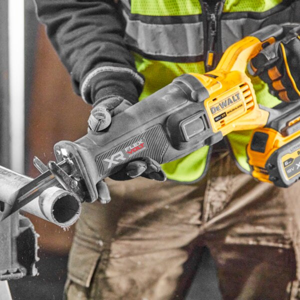 Dewalt DCS386T1-QW - Sega a gatuttcio a batteria 54V