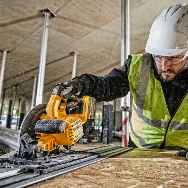 Dewalt DCS579T2-QW - Sega circolare 54V XR FLEXVOLT - 2 x 6ah