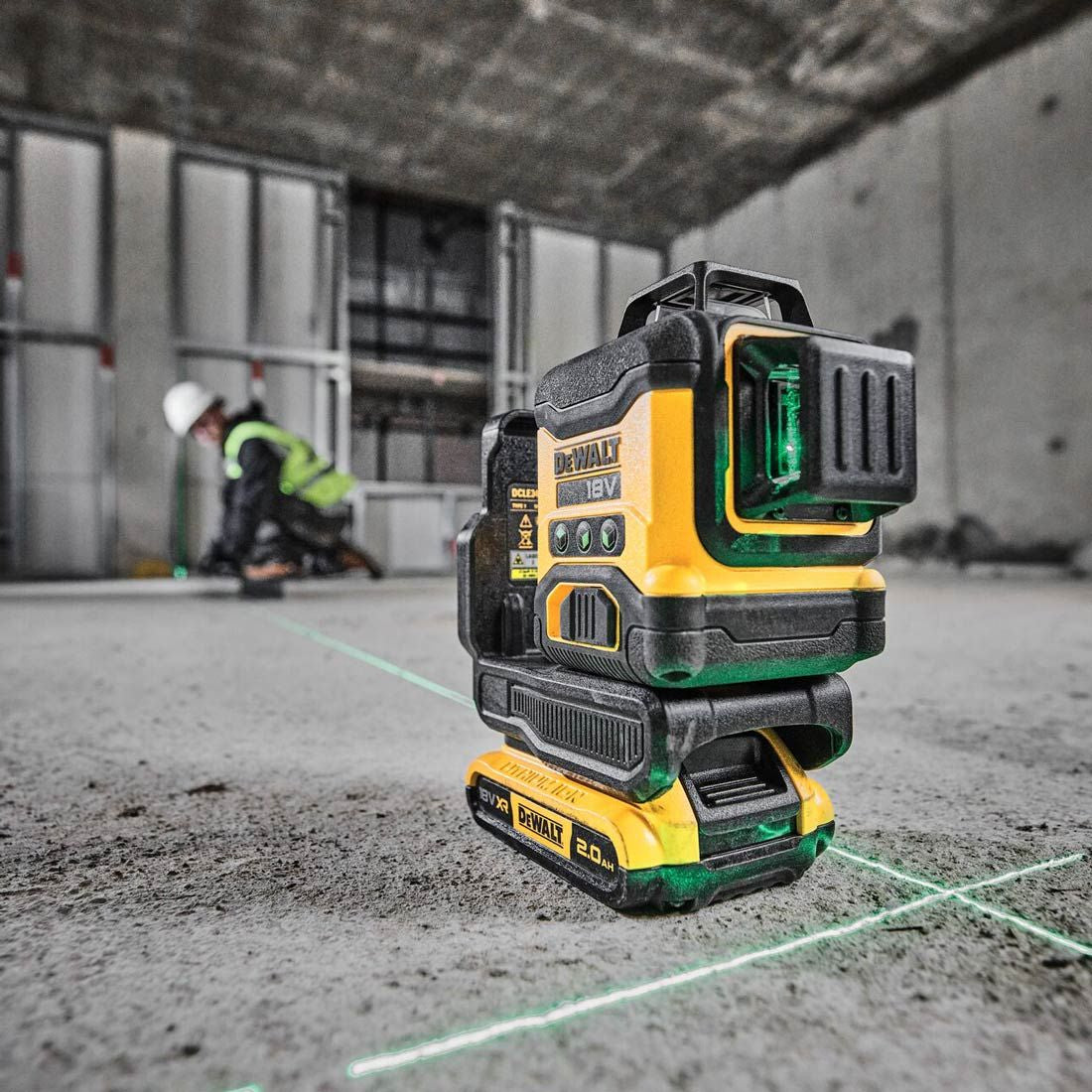 Dewalt DCLE34031D1-QW - Livella laser tracciatore a batteria 18V a 3 linee 360 