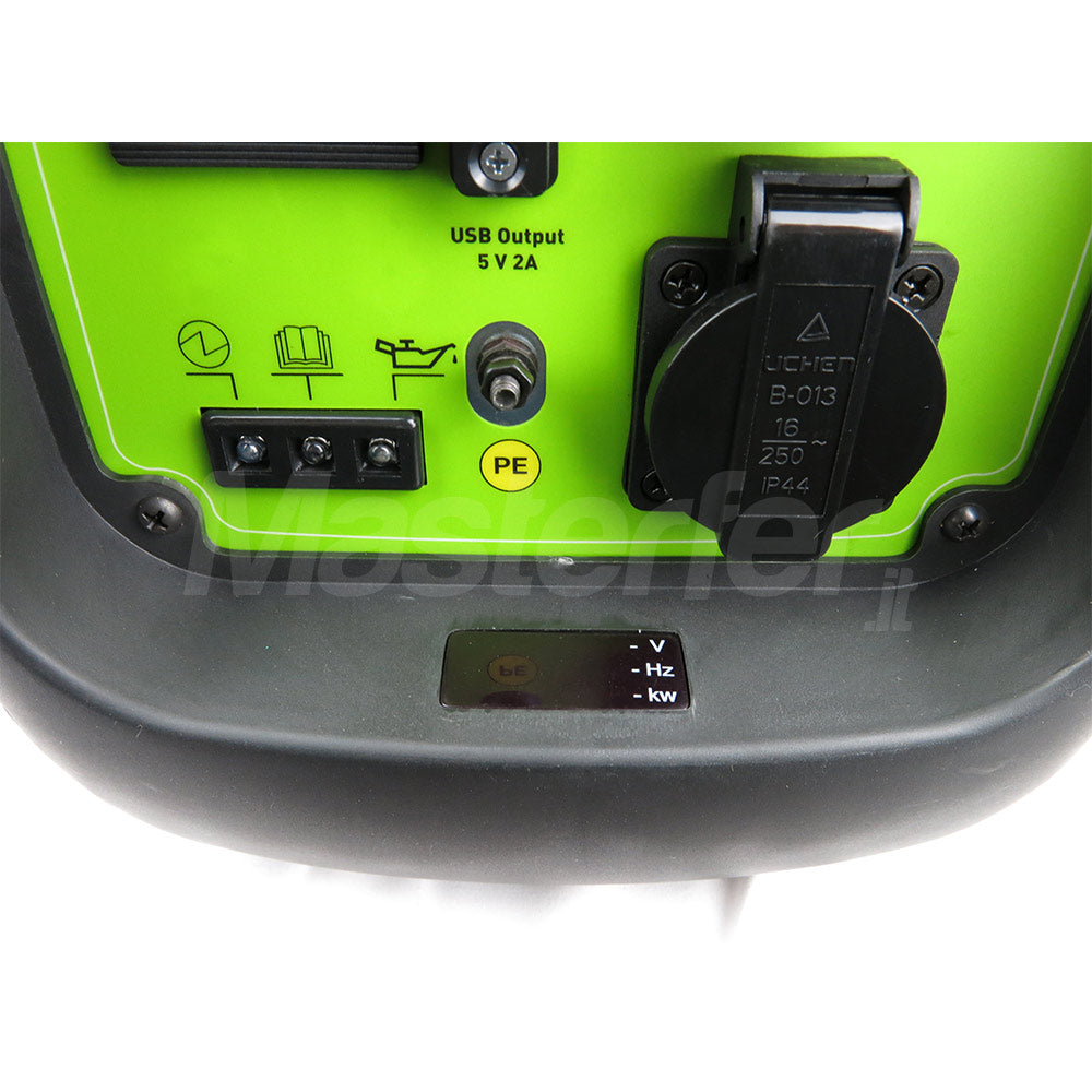 Generatore di corrente PRAMAC PMi2000 GRUPPO ELETTROGENO PROFESSIONALE pannello comando e display