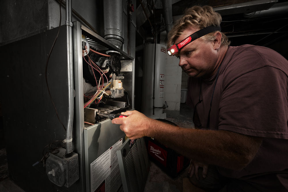 Milwaukee Hl-SF -  Lampada frontale alcalina cod. 4933471388