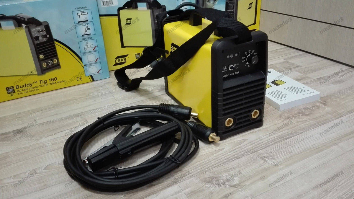 Saldatrice inverter Esab Buddy Arc 180 (180 A) con cavi e pinze pronta all'uso