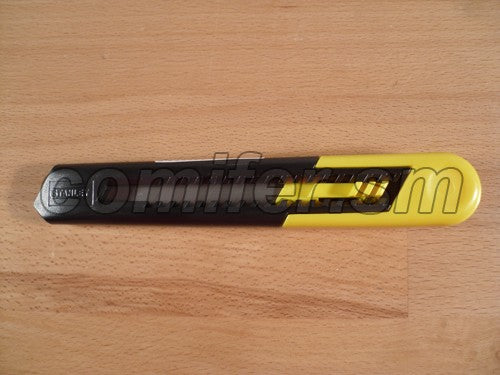 Cutter taglierino Stanley SM18 10-151 (18mm)