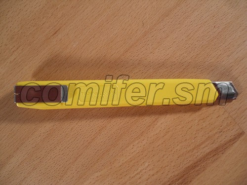 Cutter taglierino Tajima LC303 (9mm)