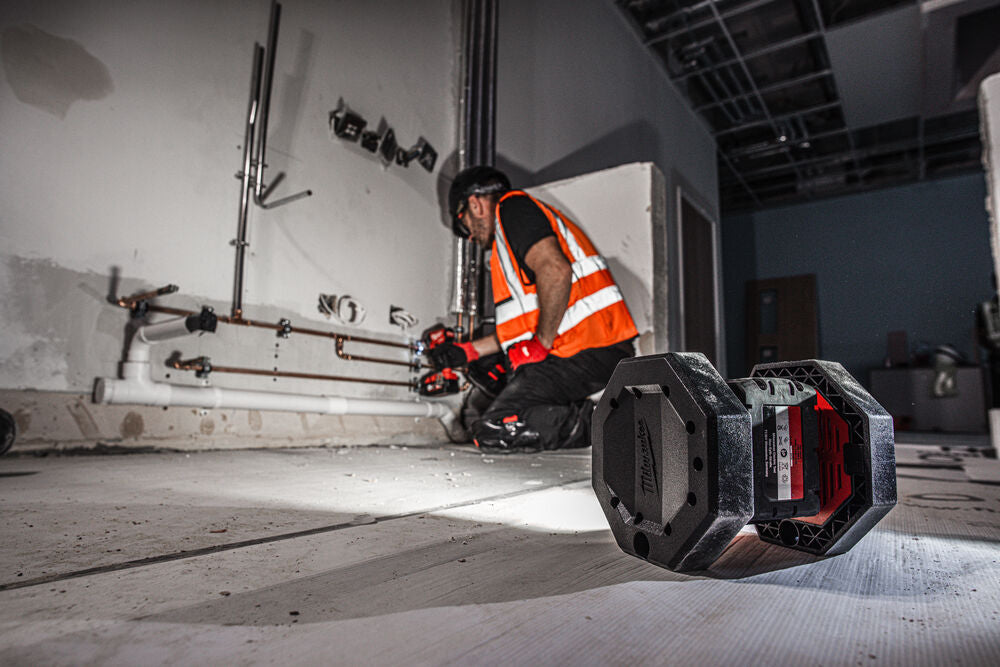 Milwaukee M18 AL-0 - Faro Led a batteria M18, solo corpo