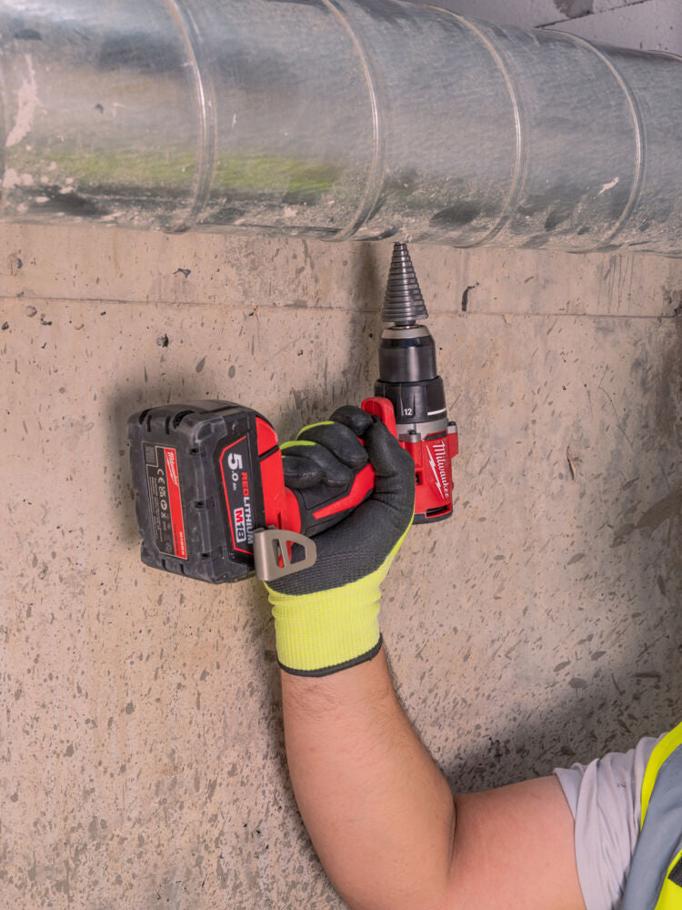 Milwaukee M18 BLDDRC-202C - Trapano avvitatore a batteria 18V - 2 x 2Ah 
