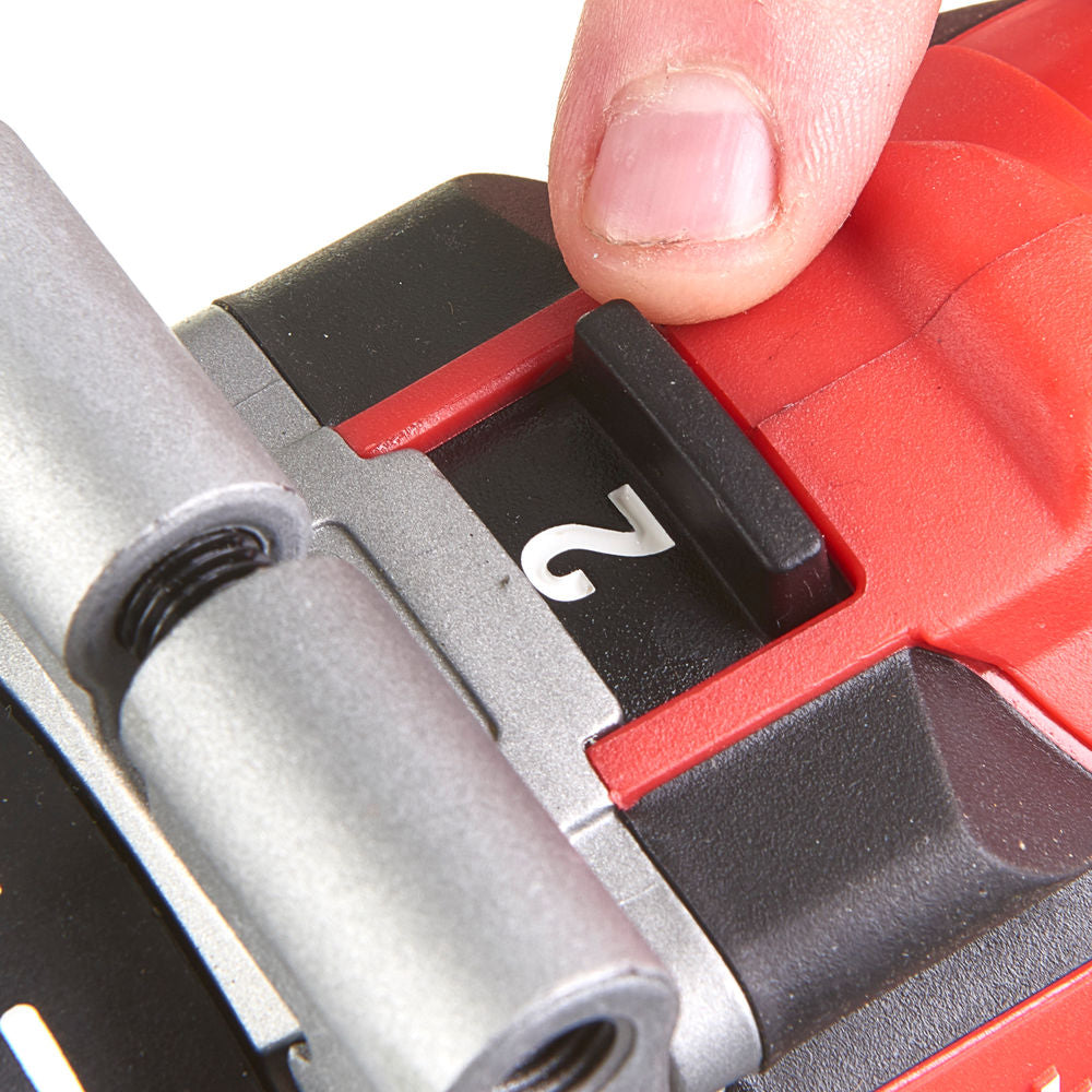 Milwaukee M18 BLPD2-0X - Trapano  avvitatore battente 18 Volt  - solo corpo in valigetta 