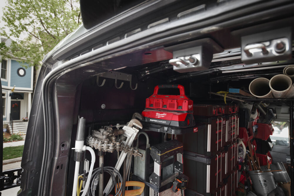 Milwaukee M18 PC6 - Caricabatterie multiplo 18V Packout - cod.4932480162