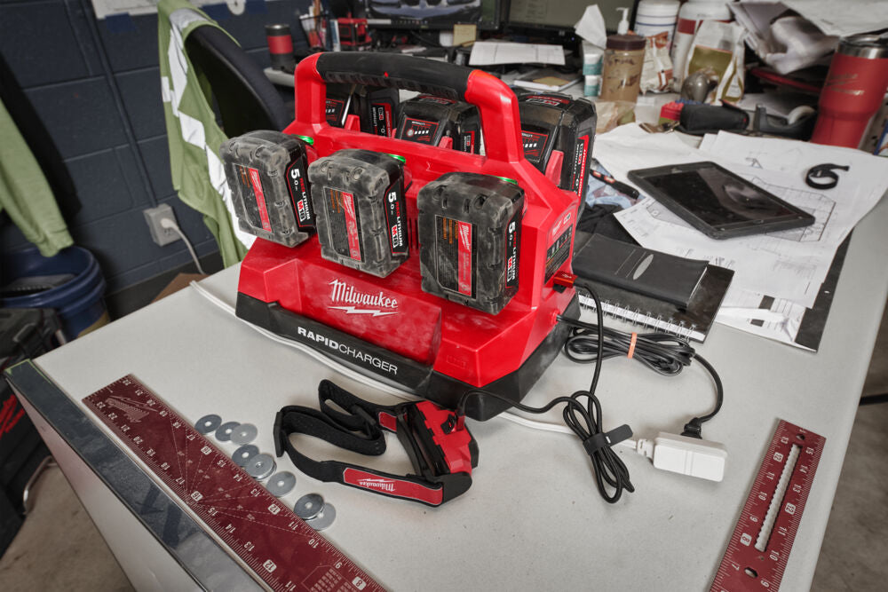 Milwaukee M18 PC6 - Caricabatterie multiplo 18V Packout - cod.4932480162