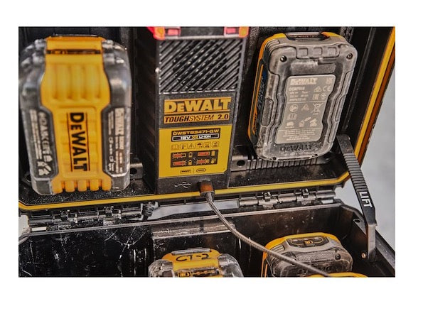Dewalt DWST83471-QW - Valigia caricabatterie a 2 ingressi Tough System