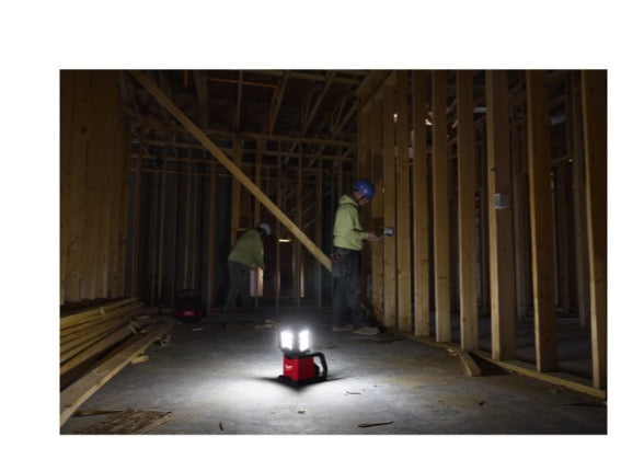 Milwaukee M18 MDTL-0 - Faro led a 3 teste multidirezionali - solo corpo 