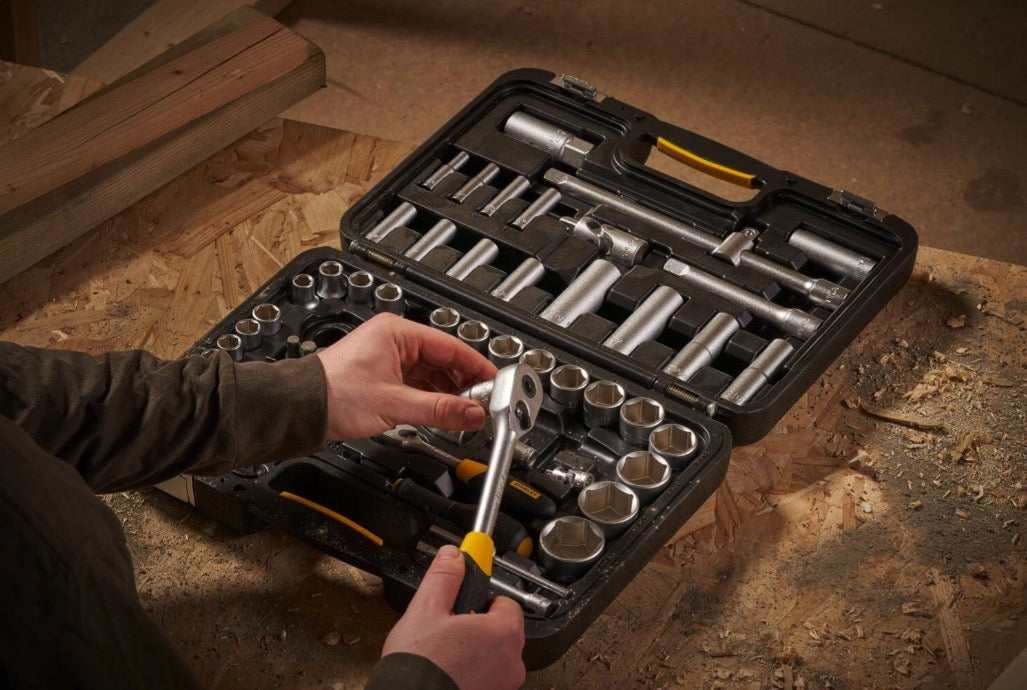 Stanley STMT17379-1 - Cassetta valigetta chiavi a bussola attacco da 1/4" e 1/2" - 96 pezzi 