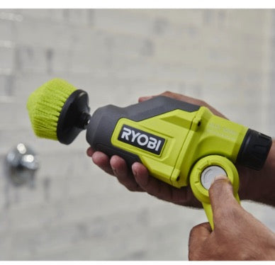 Ryobi RTS4-120G - Kit Spazzola telescopica a batteria USB Lithium (1x 2.0Ah)