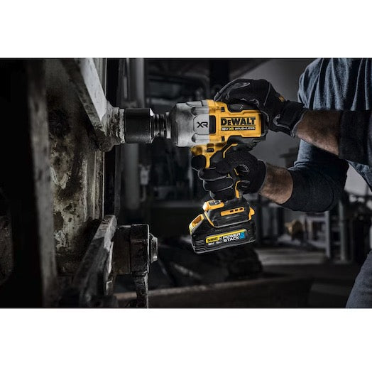 Dewalt DCF964NT - Avvitatore ad impulsi 18V XR BRUSHLESS attacco 3/4” - Solo corpo in valigetta