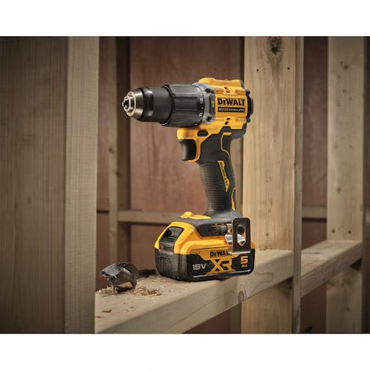 Dewalt DCD799P2T-QW - Trapano avvitatore con percussione XR 18V BRUSHLESS - 2 x 5Ah 